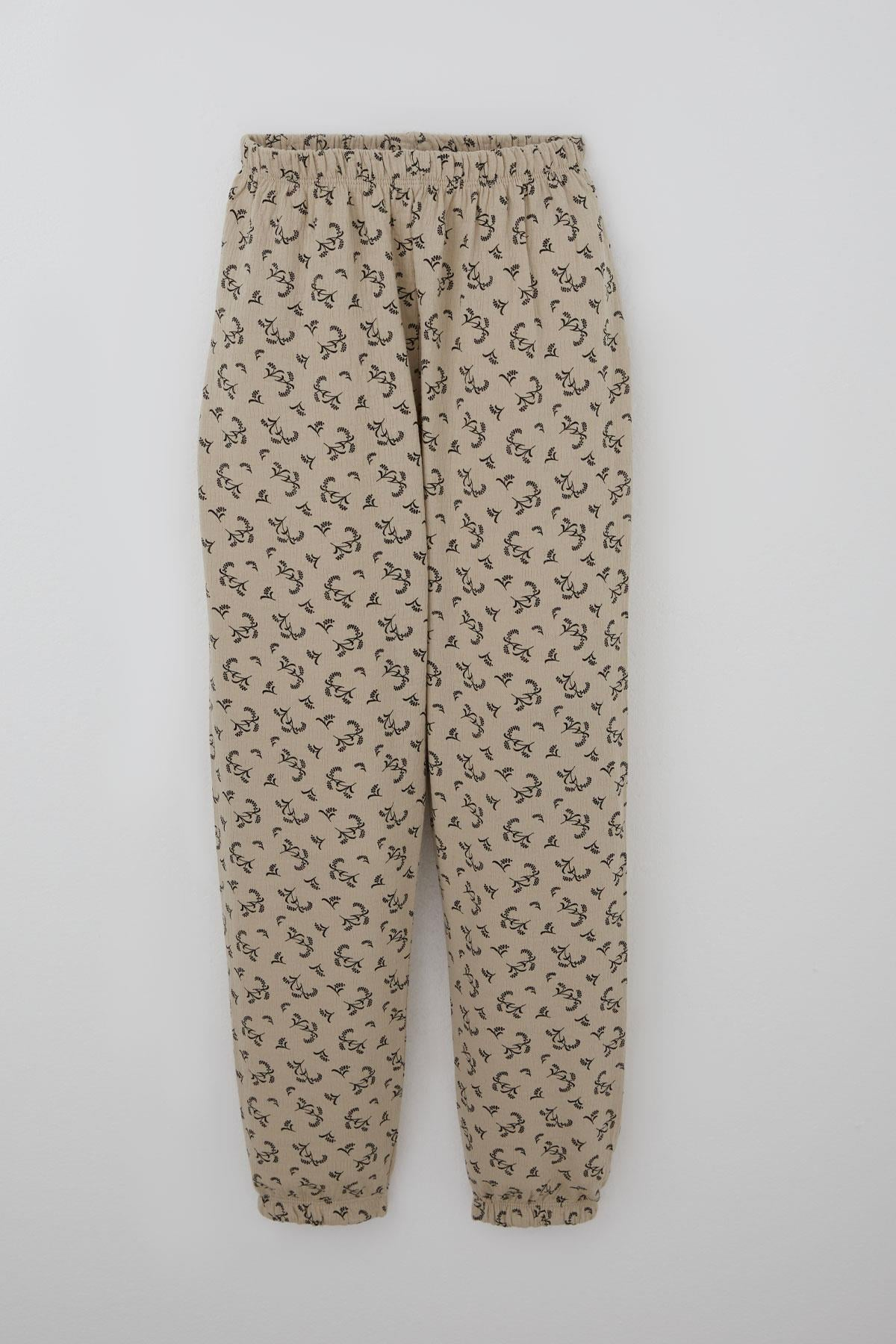 Breeze Kız Çocuk Pijama Takımı Çiçek Desenli Beli Paçası Lastikli Bej (9-12 Yaş)