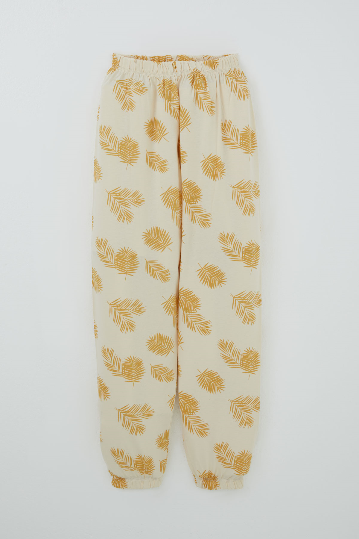 Breeze Kız Çocuk Pijama Takımı Tropik Yaprak Desenli Krem (4-8 Yaş)