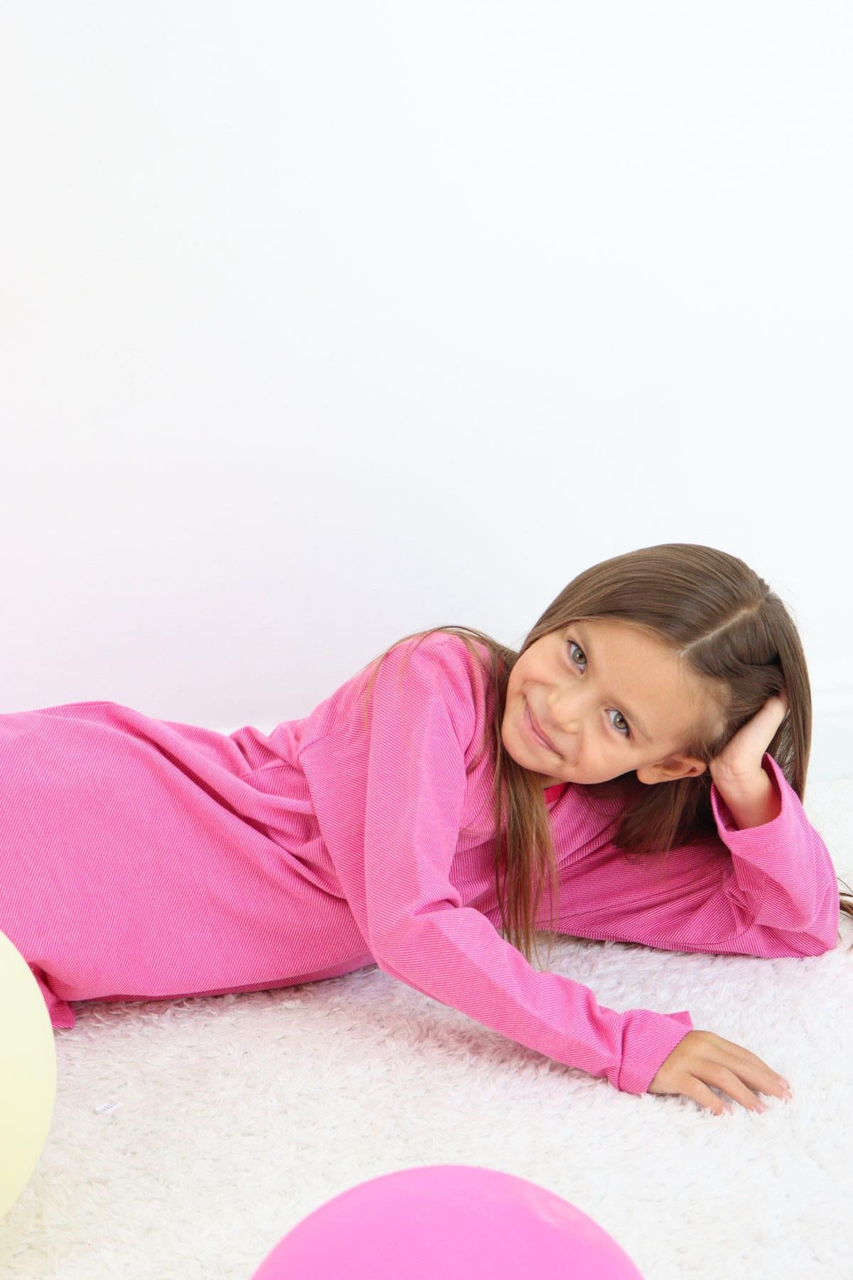 Breeze Kız Çocuk Pijama Takımı Verev Çizgi Desenli Pembe (4-8 Yaş)