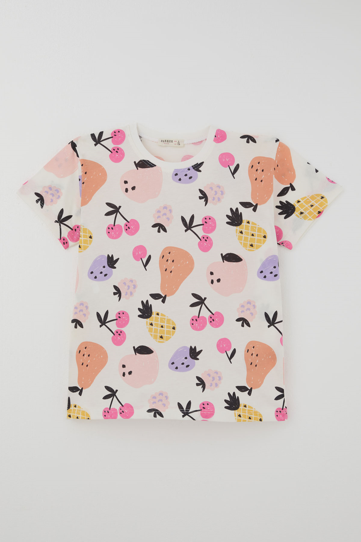 Breeze Kız Çocuk Şortlu Pijama Takımı Neşeli Meyveler Ekru (4-8 Yaş)