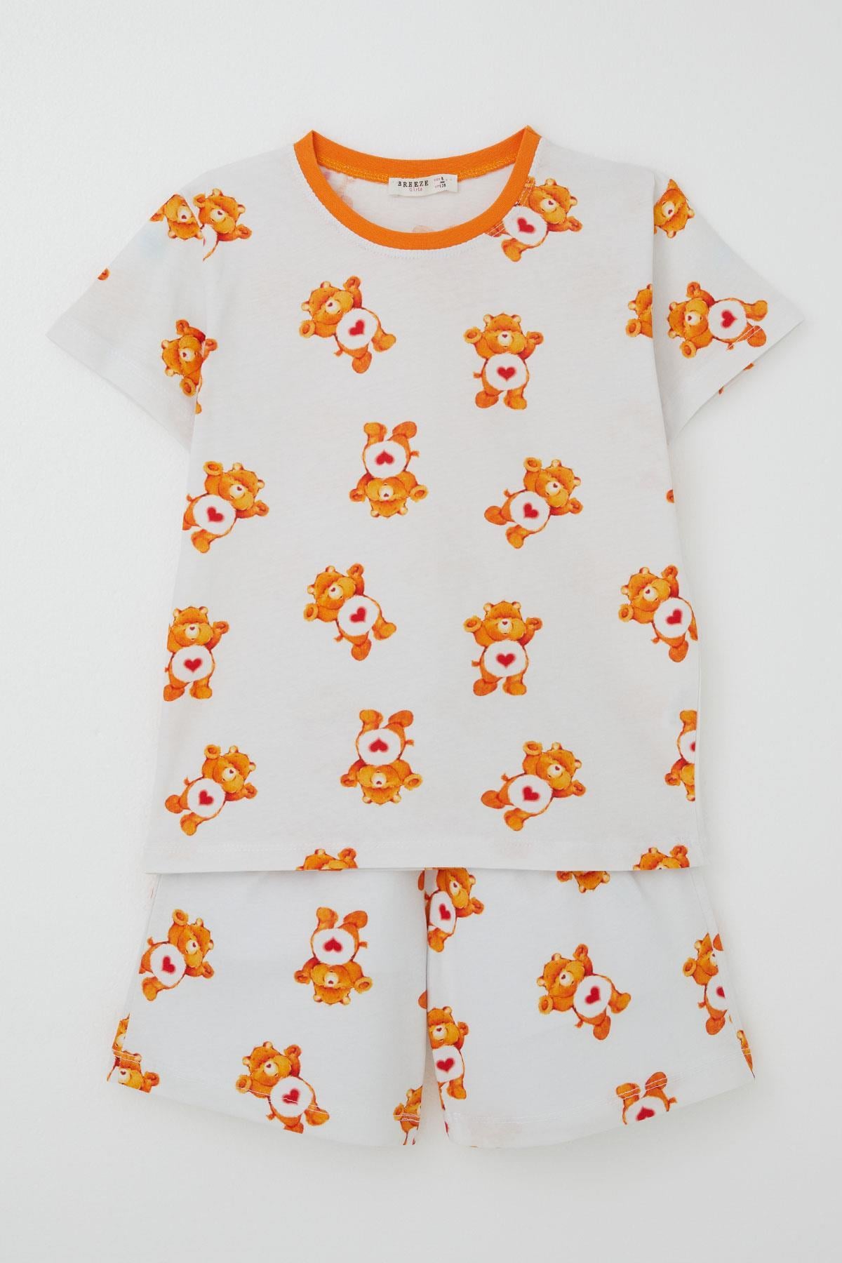 Breeze Kız Çocuk Şortlu Pijama Takımı Kalpli Bebek Ayıcık Desenli Beyaz (4-8 Yaş)