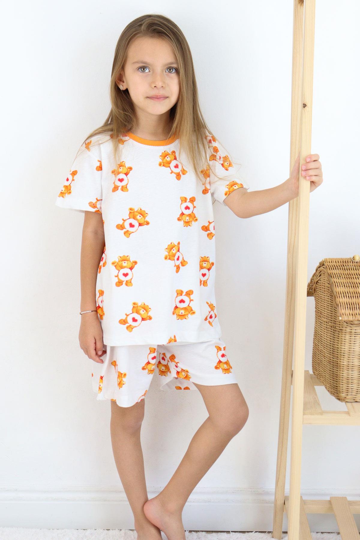 Breeze Kız Çocuk Şortlu Pijama Takımı Kalpli Bebek Ayıcık Desenli Beyaz (4-8 Yaş)