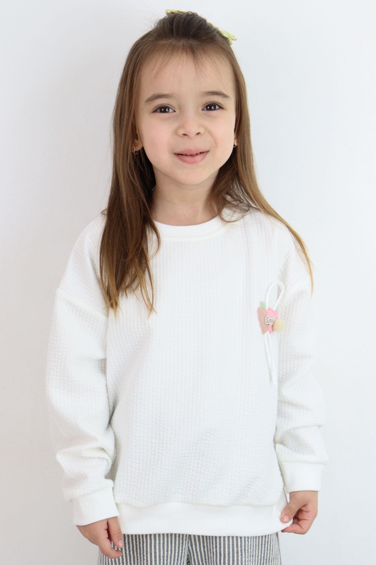 Breeze Kız Çocuk Sweatshirt Waffle Dokulu Kalpli Ponponlu Arma Detaylı Ekru (5-9 Yaş)