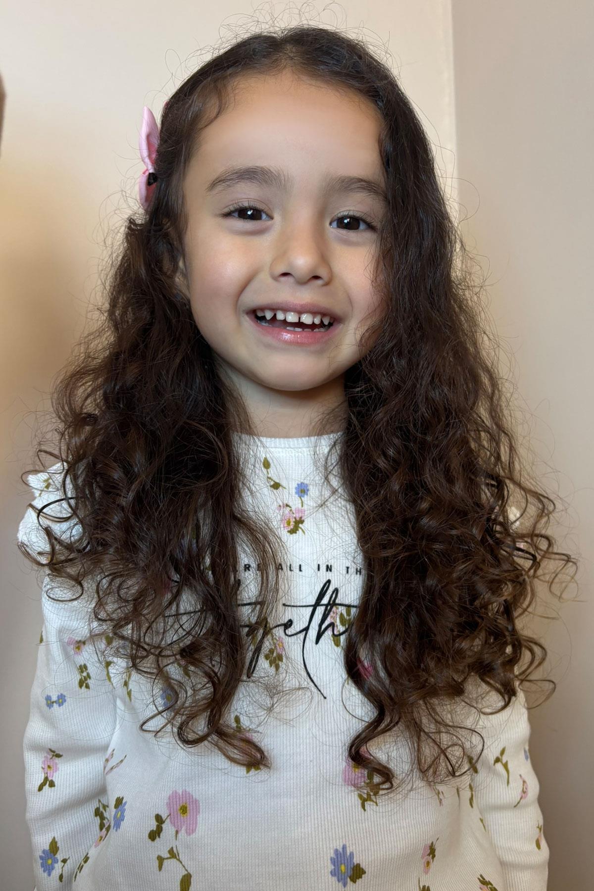 Breeze Kız Çocuk Taytlı Takım Renkli Çiçek Desenli Omuzu Fırfırlı Beyaz (2-6 Yaş)