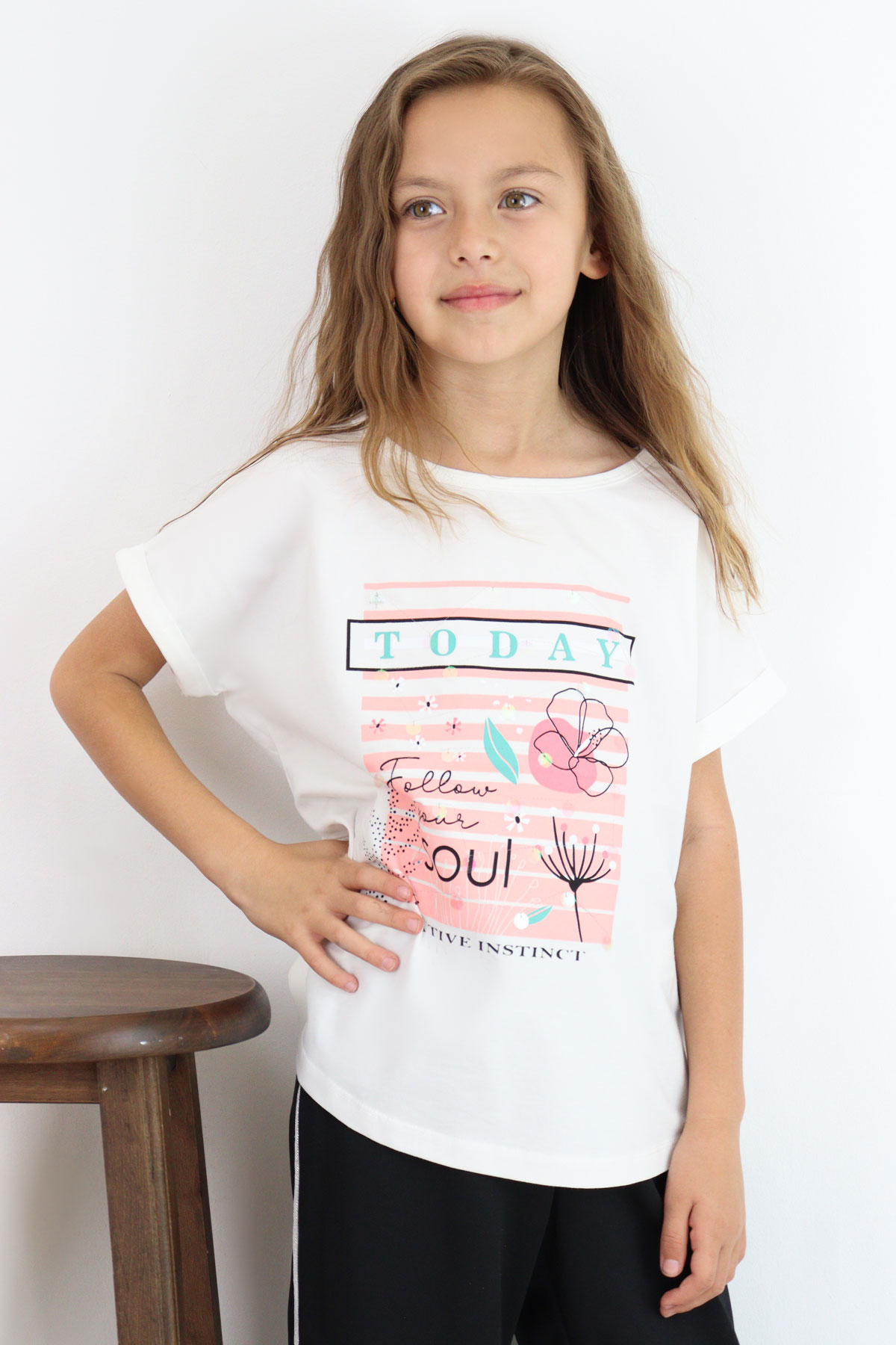 Breeze Kız Çocuk Tişört Çiçek & Yazı Baskılı Pullu Ekru (9-14 Yaş)