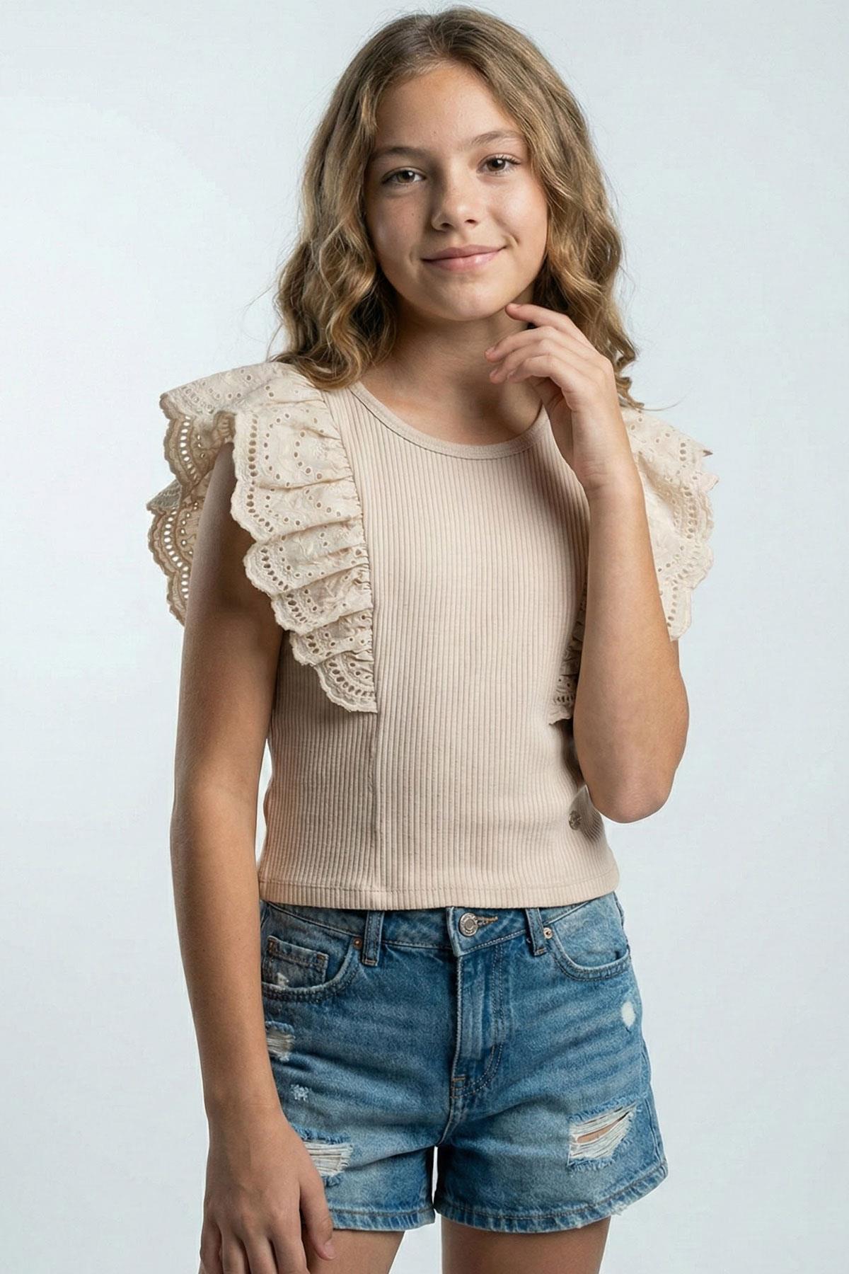 Breeze Kız Çocuk Tişört Güpürlü Çiçek & Yaprak Nakışlı Bej (6-12 Yaş)