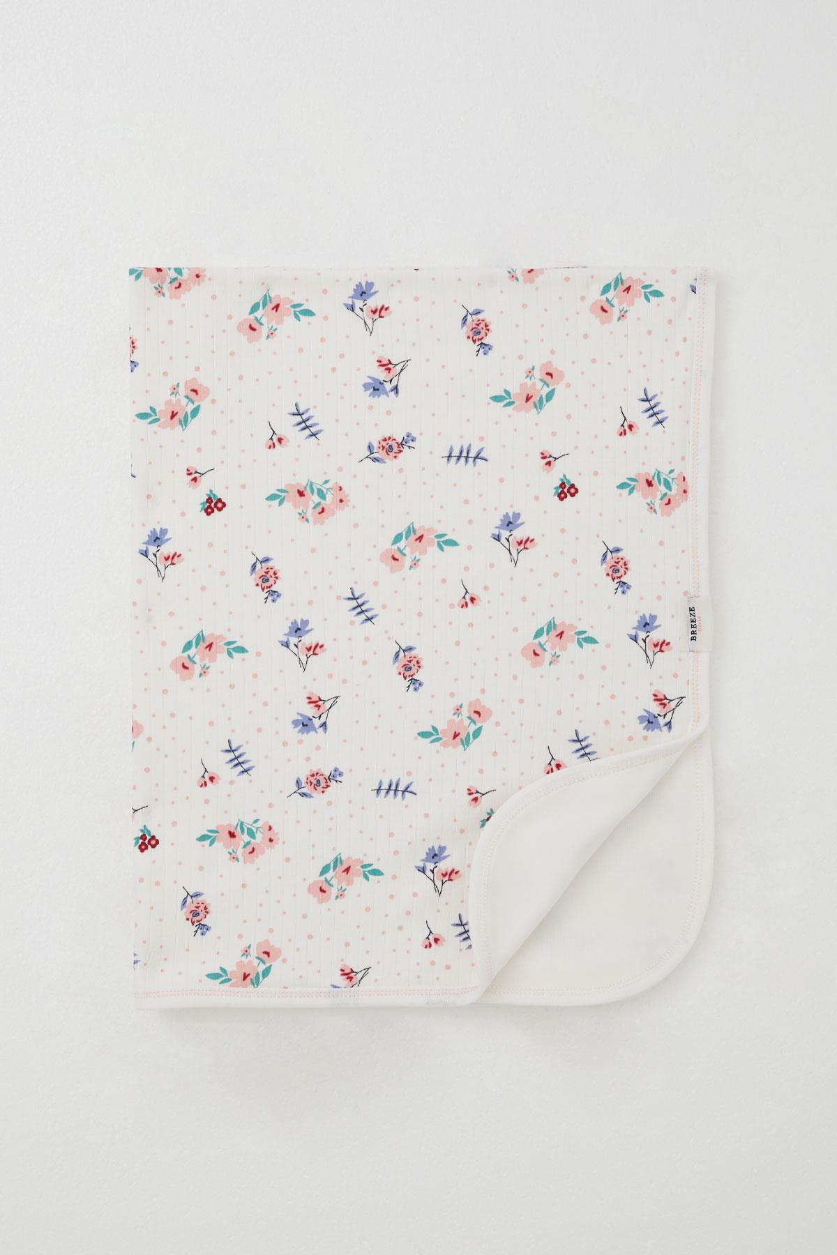 Breeze  Yenidoğan Bebek Battaniyesi Çiçek Desenli Puantiye Detaylı Ekru (81 x 88 cm)