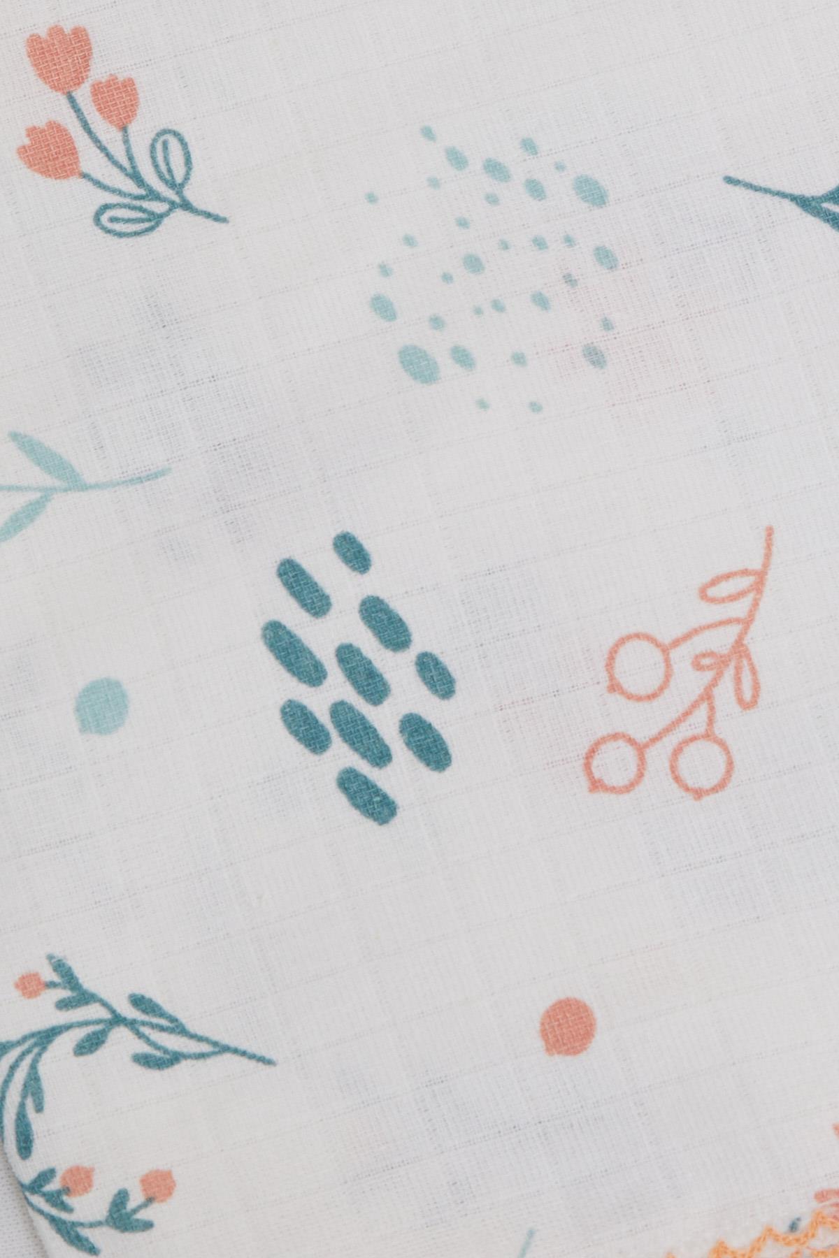Breeze Yenidoğan Bebek Müslin Battaniye Bahar Temalı Çiçek Desenli Ekru (Standart)