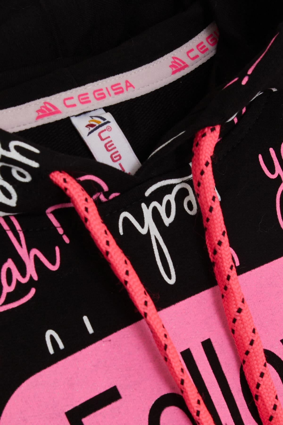 CEGISA Kız Çocuk Sweatshirt Renkli Yazı Baskılı Kapüşonlu Siyah (7-10 Yaş)