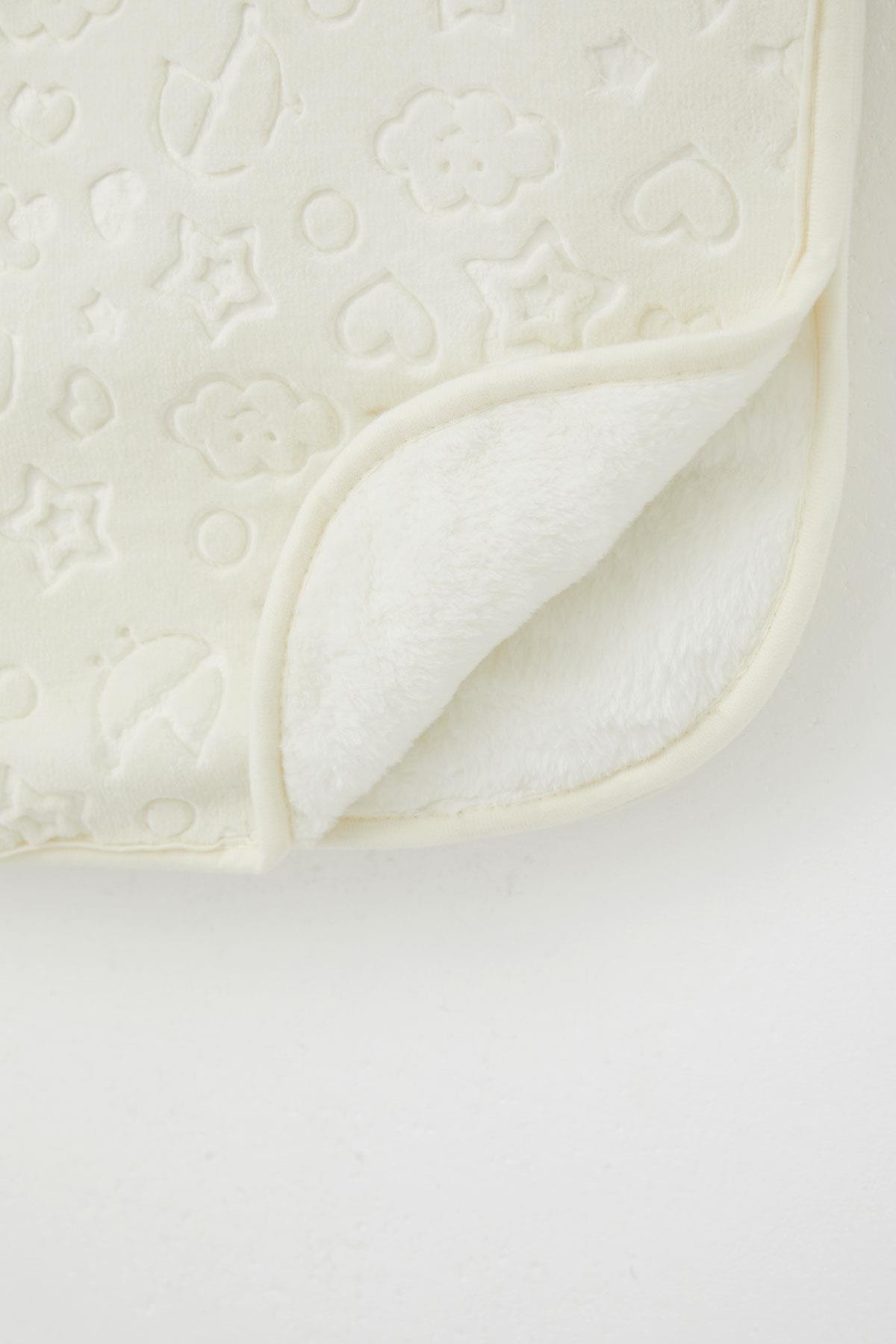 Golden  Golden Yenidoğan Bebek Battaniyesi Emboss Kabartma Desenli Ekru (Standart)