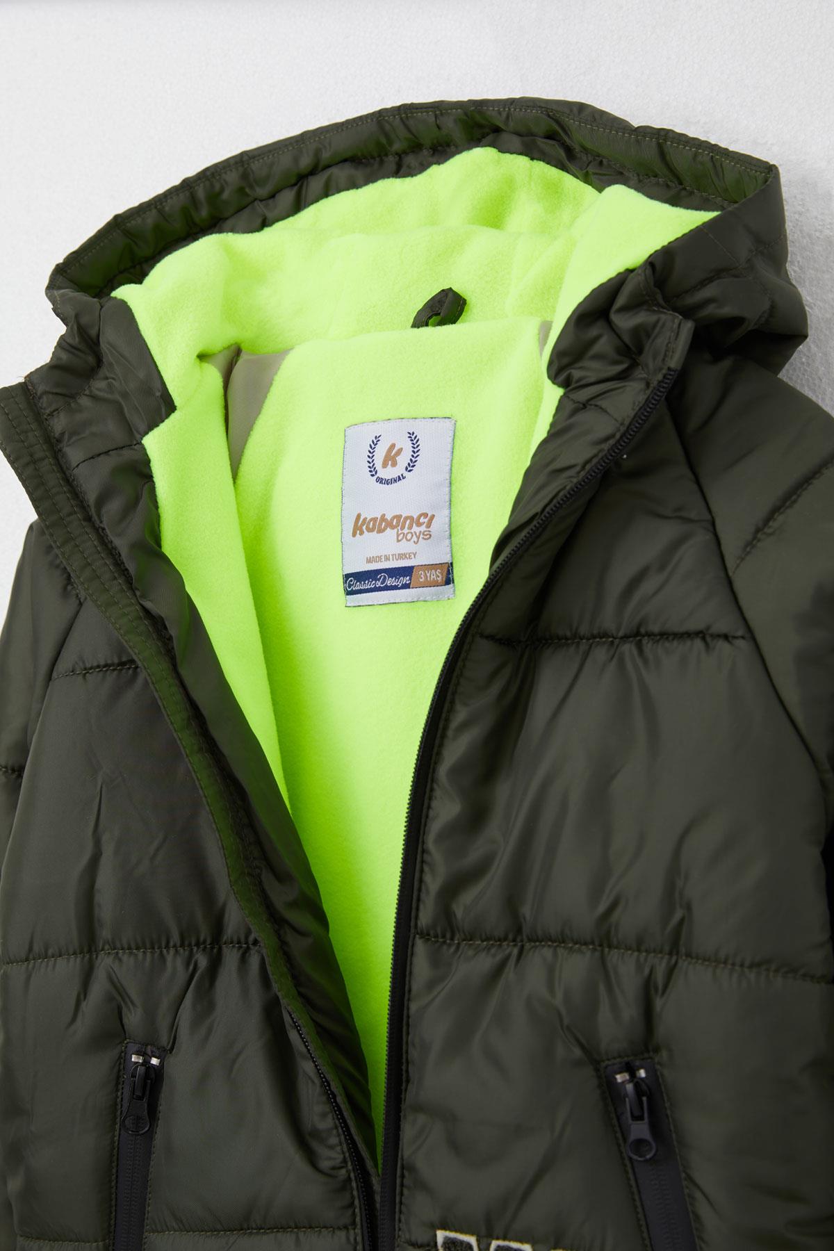 Kabancı  Erkek Çocuk Mont Slogan Baskılı Haki Yeşil (2-5 Yaş)