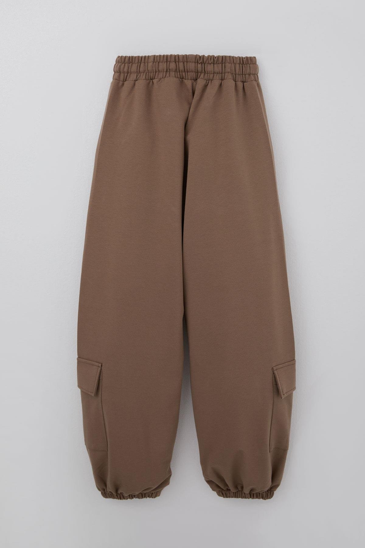 Locoloco Kız Çocuk Eşofman Takımı Armalı Kargo Cepli Beli Paçası Lastikli Kahverengi (9-14 Yaş)