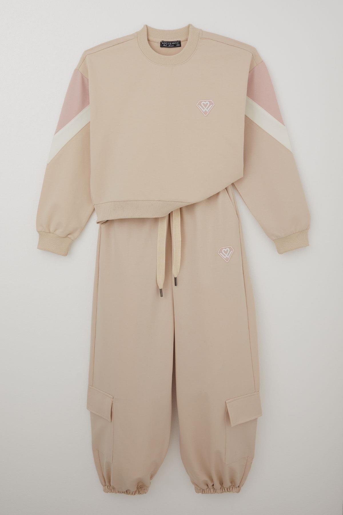 Locoloco Kız Çocuk Eşofman Takımı Armalı Kargo Cepli Beli Paçası Lastikli Krem (9-14 Yaş)