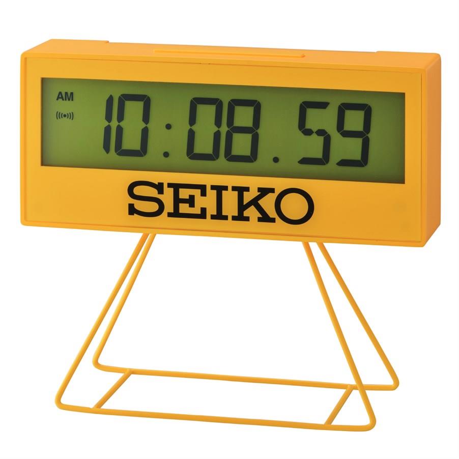 SeikoQHL083YSeiko QHL083Y Sports Taimer Masa Saati