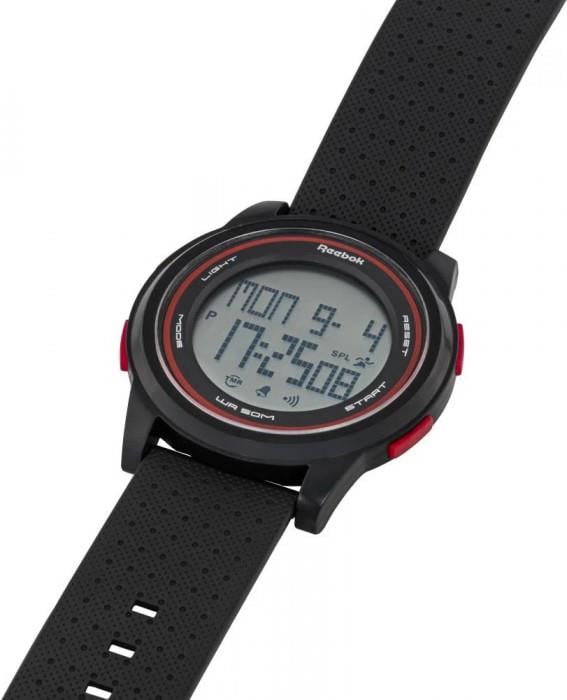 ReebokRV-PLM-G9-PRPB-WRReebok RV-PLM-G9-PBPB-WN Erkek Kol Saati