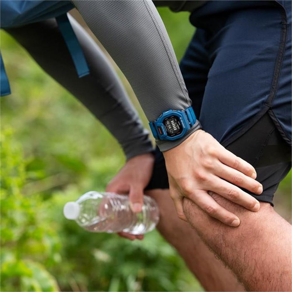 CasioGBD-200-2DRCasio GBD-200-2DR G-Shock Erkek Kol Saati