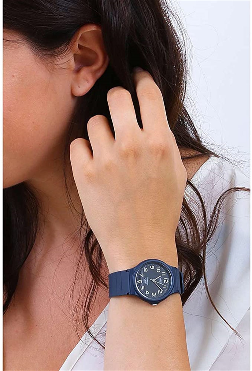 CasioMQ-24UC-2BDFCasio MQ-24UC-2BDF Erkek Kol Saati