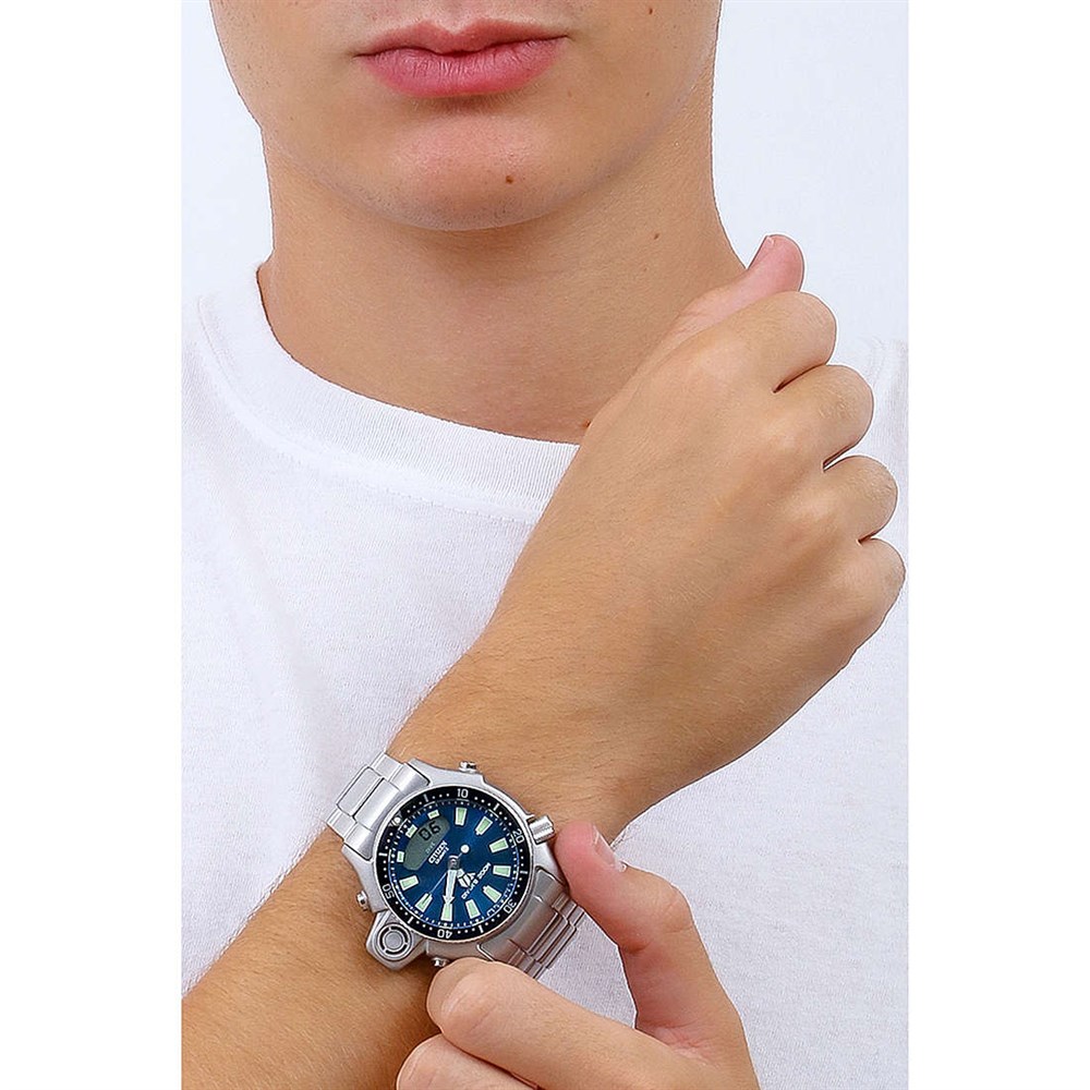 Citizen JP2000-67LCitizen JP2000-67L Dalgıç Erkek Kol Saati