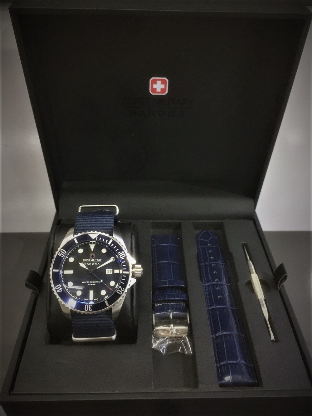 Swiss Military 06-4279.9.007.03 Erkek Kol Saati