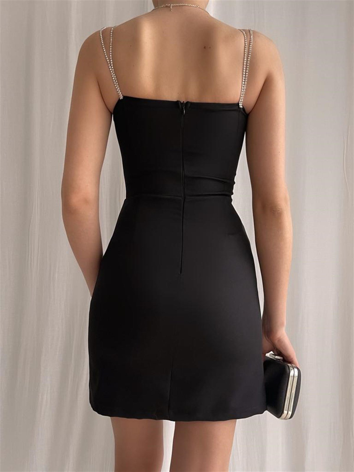 Askı Çift Taş Yırtmaç Detay Mini Elbise - SİYAH