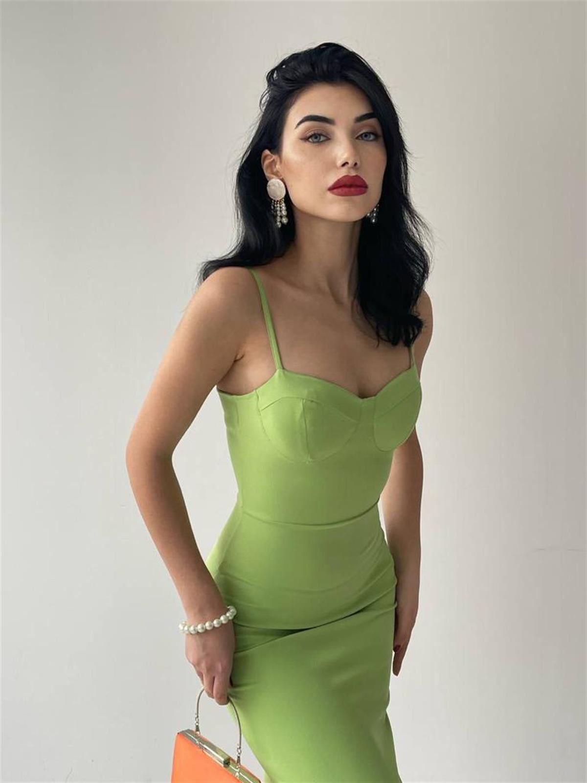 Askı Detay Etek Ucu Kıvrımlı Midiboy Kadın Elbise - FISTIK YEŞİLİ