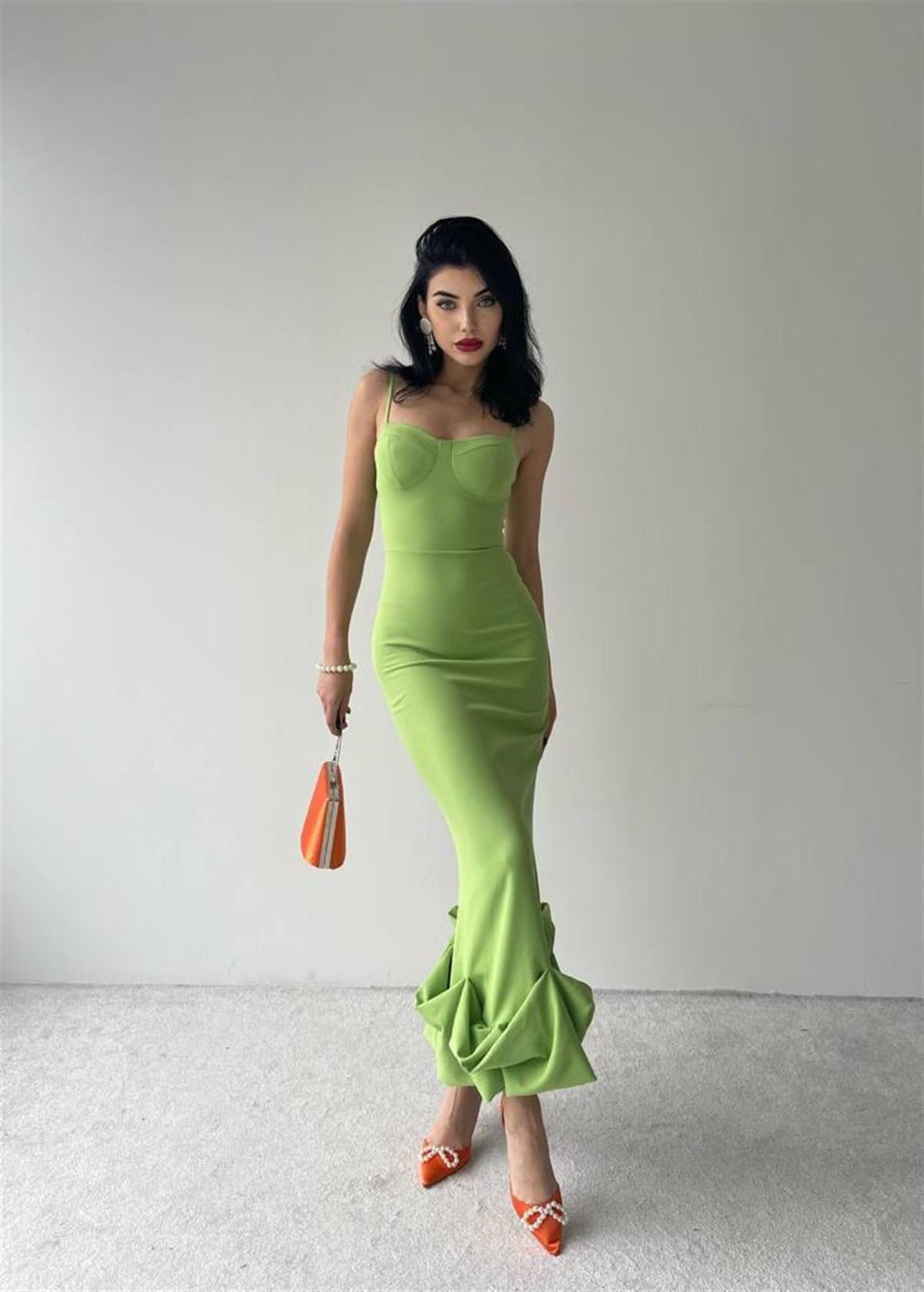 Askı Detay Etek Ucu Kıvrımlı Midiboy Kadın Elbise - FISTIK YEŞİLİ
