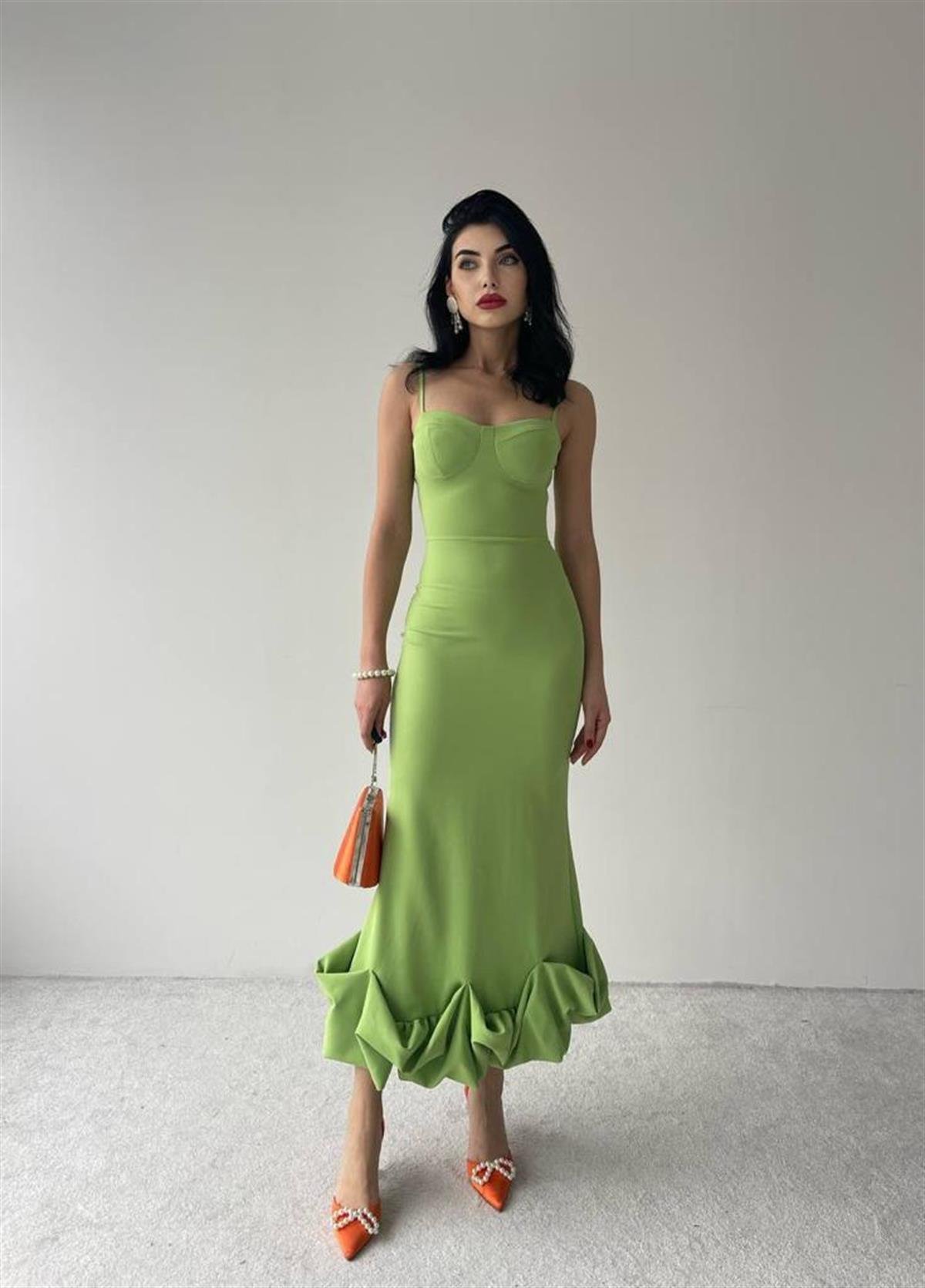 Askı Detay Etek Ucu Kıvrımlı Midiboy Kadın Elbise - FISTIK YEŞİLİ