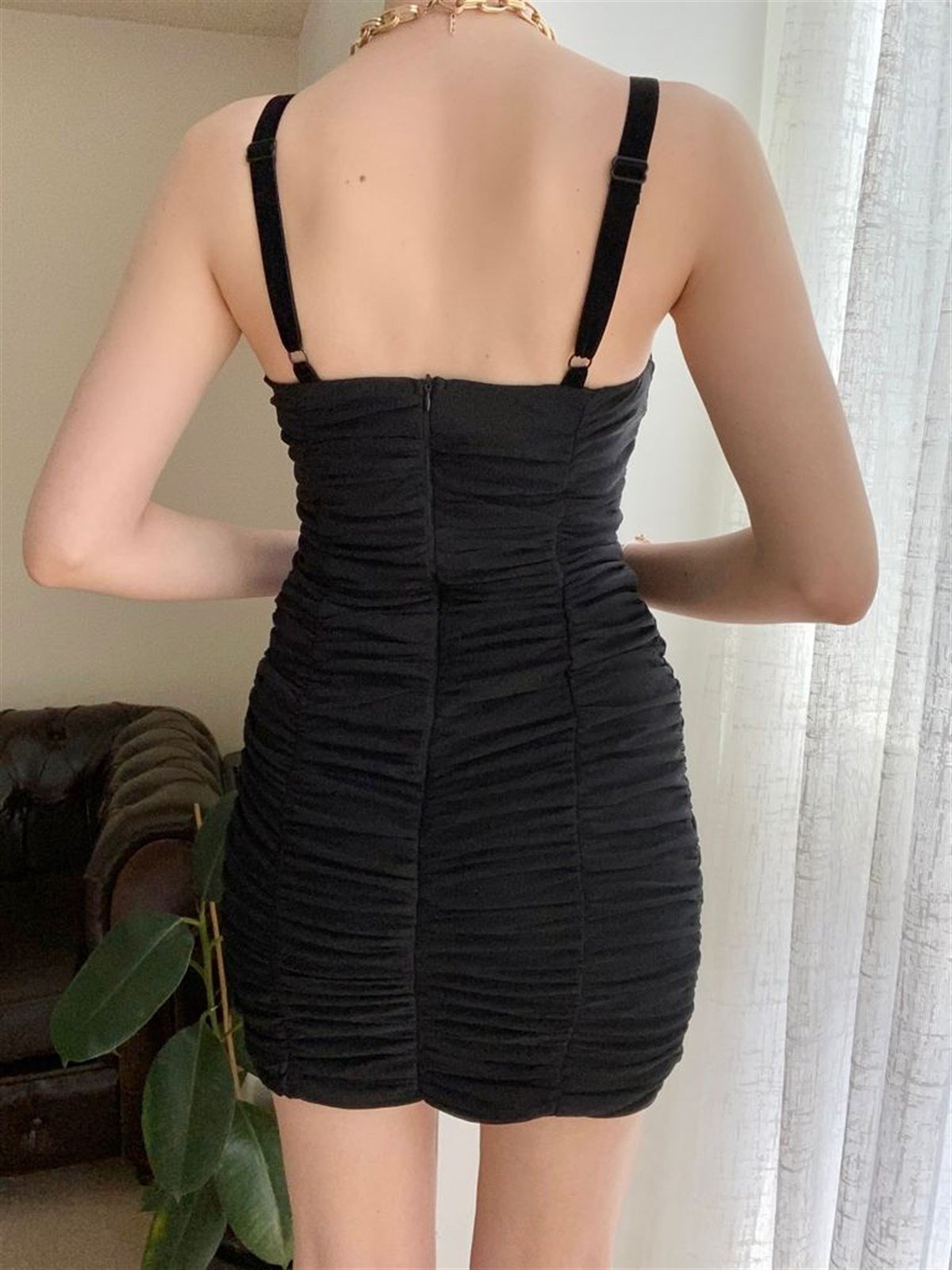 Askılı Full Drapeli Tül Detaylı Elbise - SİYAH