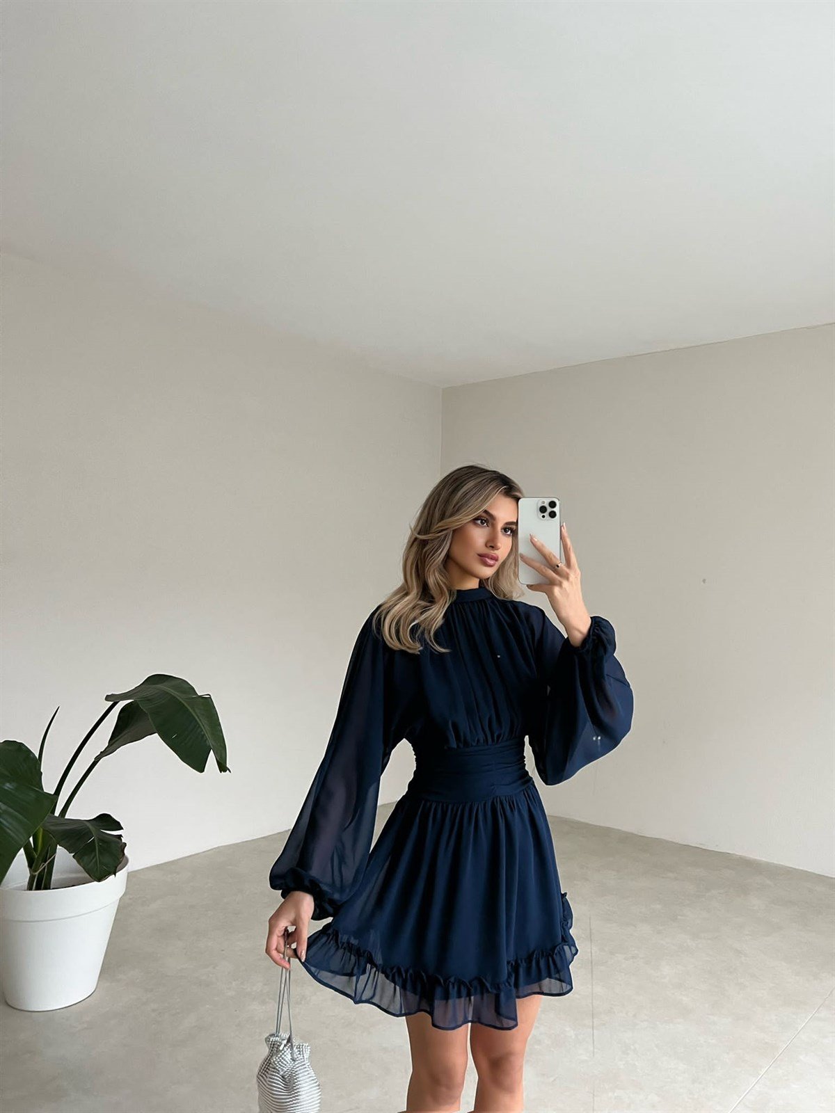 Boğazlı Etek Ucu Fırfırlı Uzun Tül Kol Şifon Kadın Elbise - LACİVERT