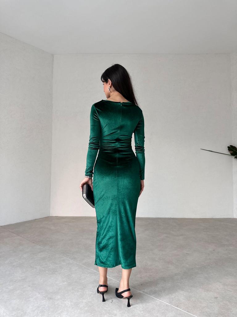 Büzgü Detaylı Uzun Kol Kadife Midi Kadın Elbise - ZÜMRÜT YEŞİLİ