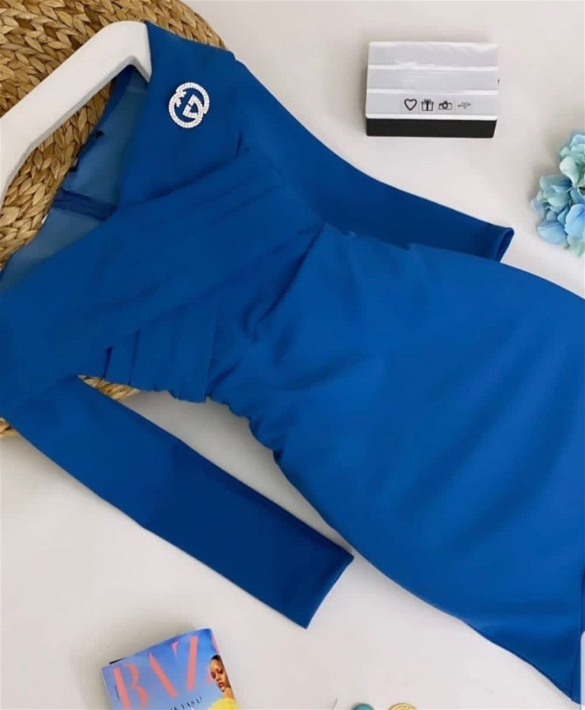 Çapraz Yaka Etek Ucu Volanlı Uzun Kol Kalem Elbise - MAVİ