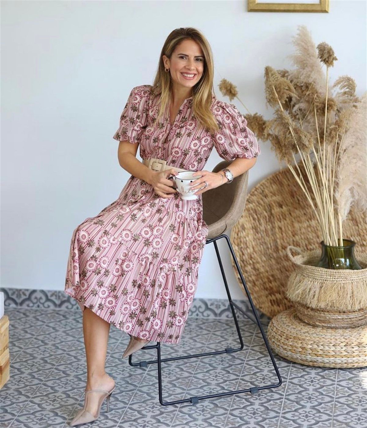 Çiçek Desenli Çizgili Karpuz Kol Kemerli Midi Boy Elbise 