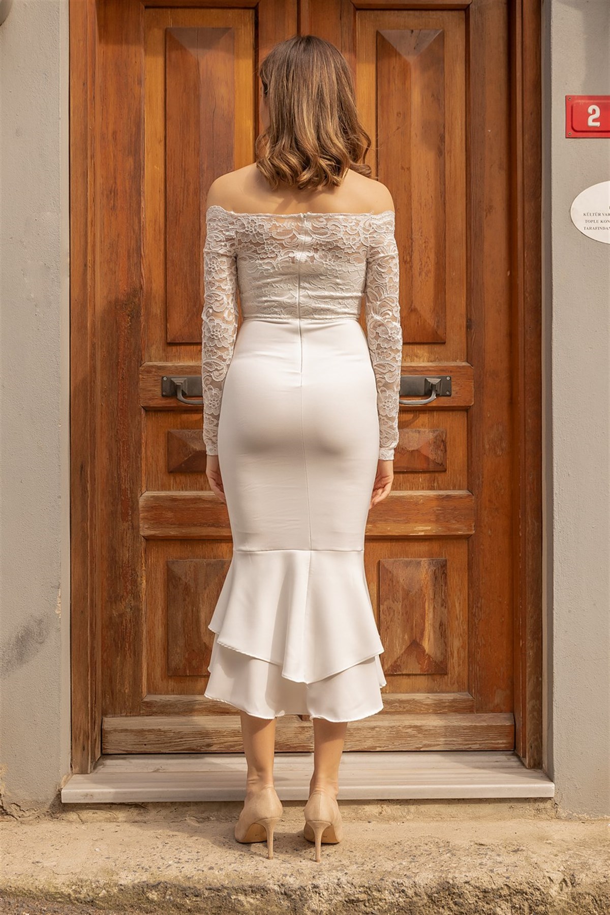 Dantel Detay Etek Ucu Volanlı Elbise - BEYAZ