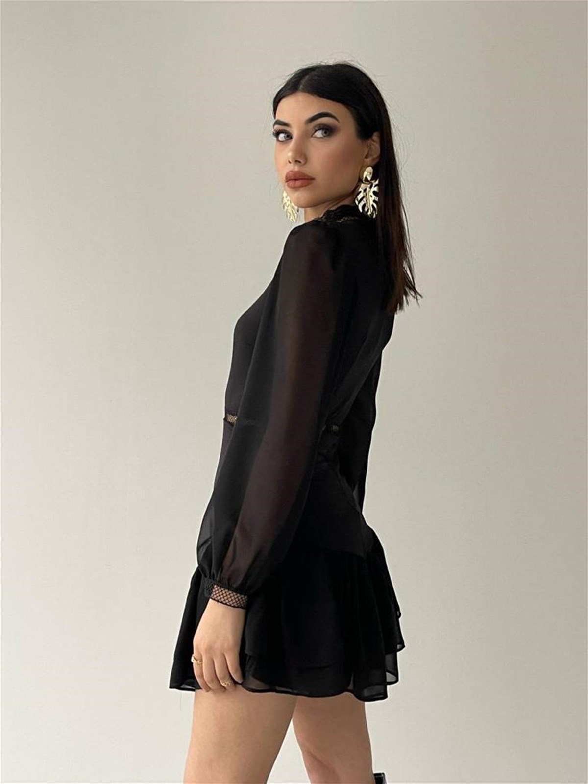 Dantel İşleme Detaylı Mini Şifon Elbise - SİYAH