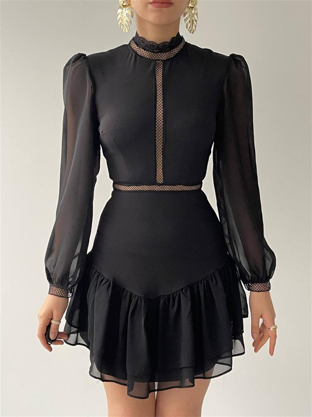 Dantel İşleme Detaylı Mini Şifon Elbise - SİYAH