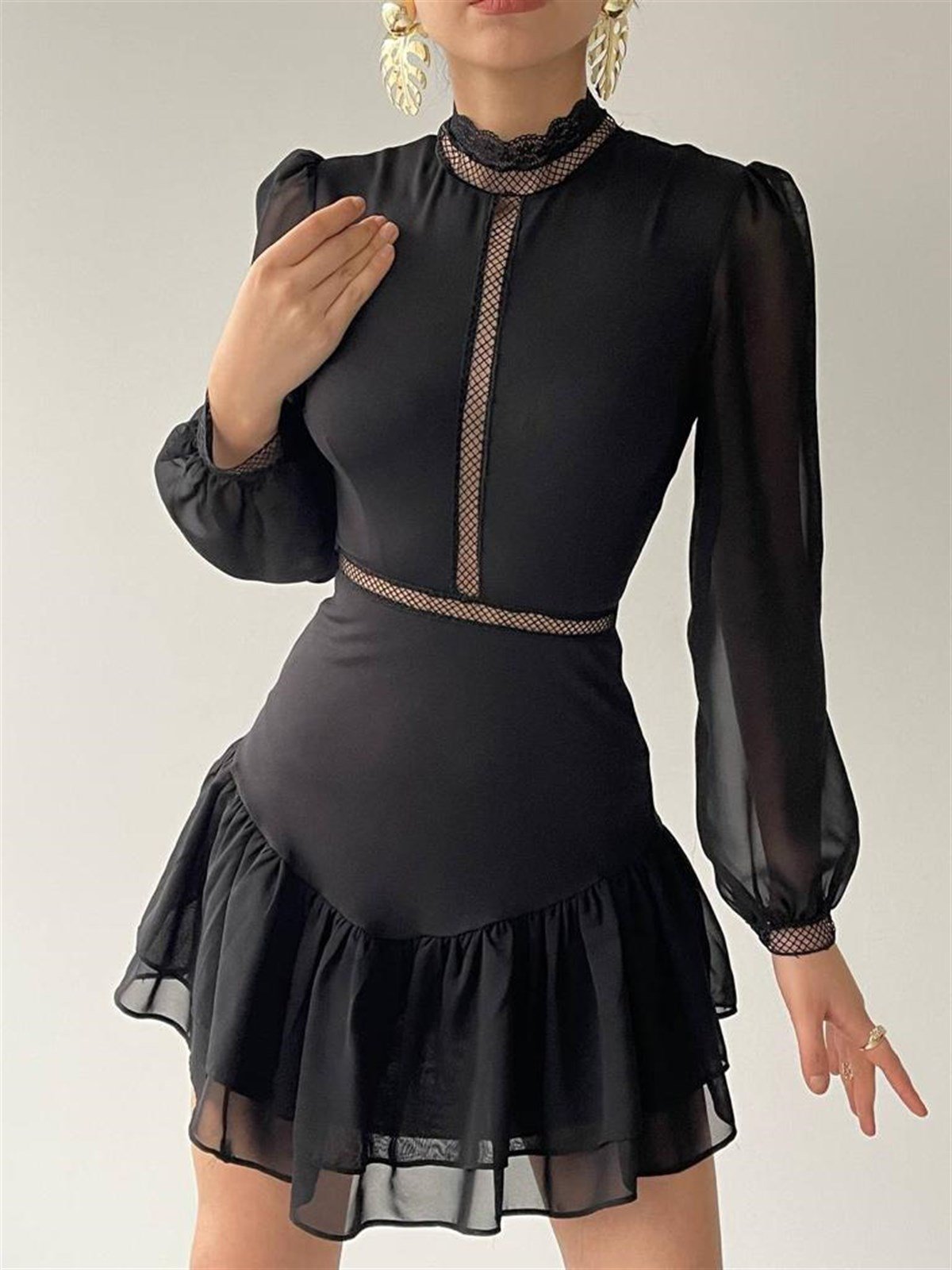 Dantel İşleme Detaylı Mini Şifon Elbise - SİYAH