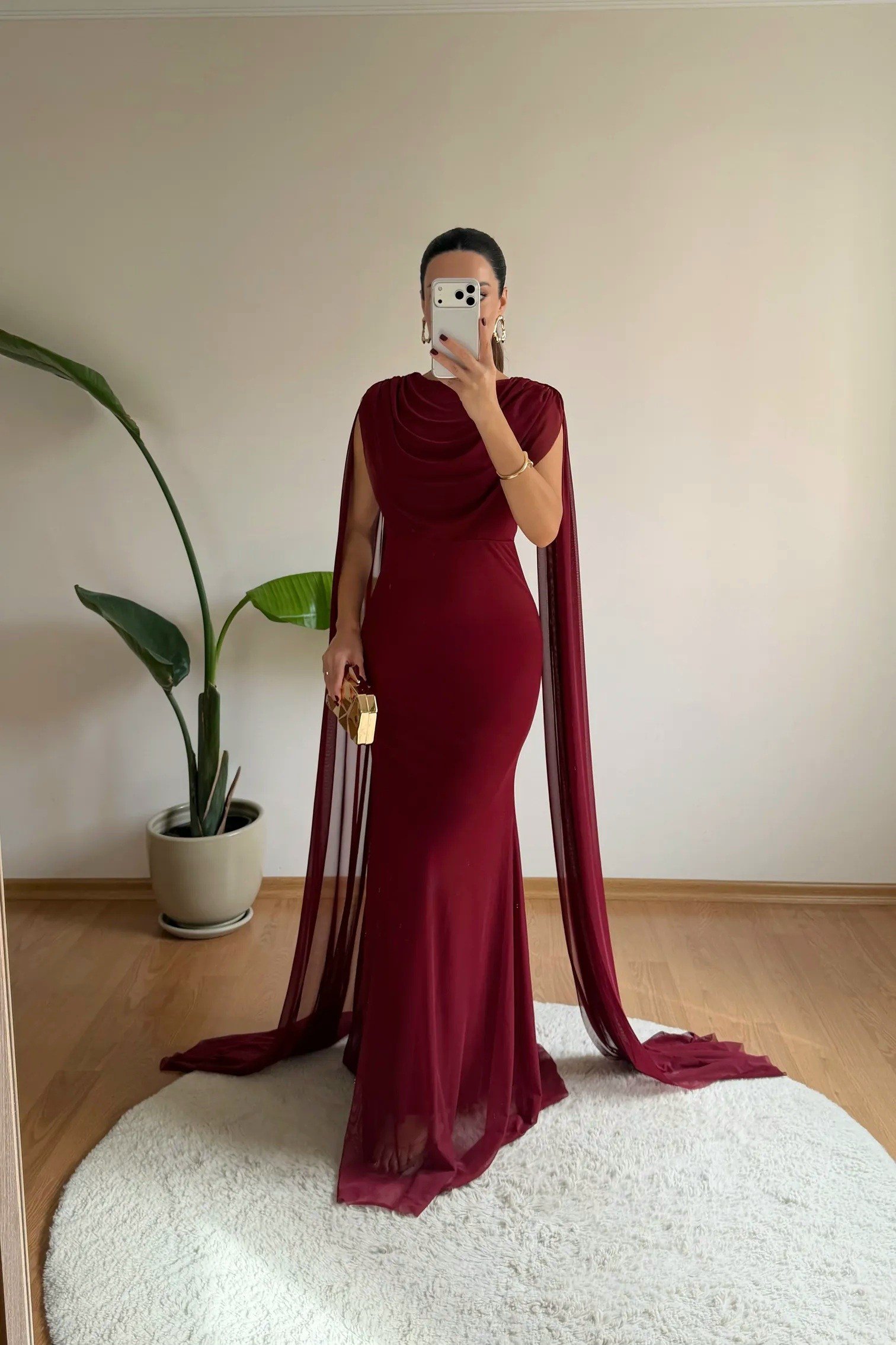 Degaje Yaka Şifon Pelerinli Maxi Abiye Elbise - Bordo