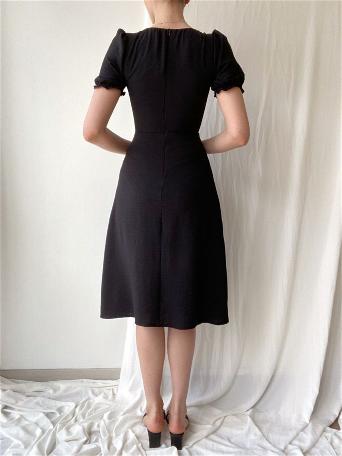 Düğme Detay Uzun Aletris Elbise - SİYAH