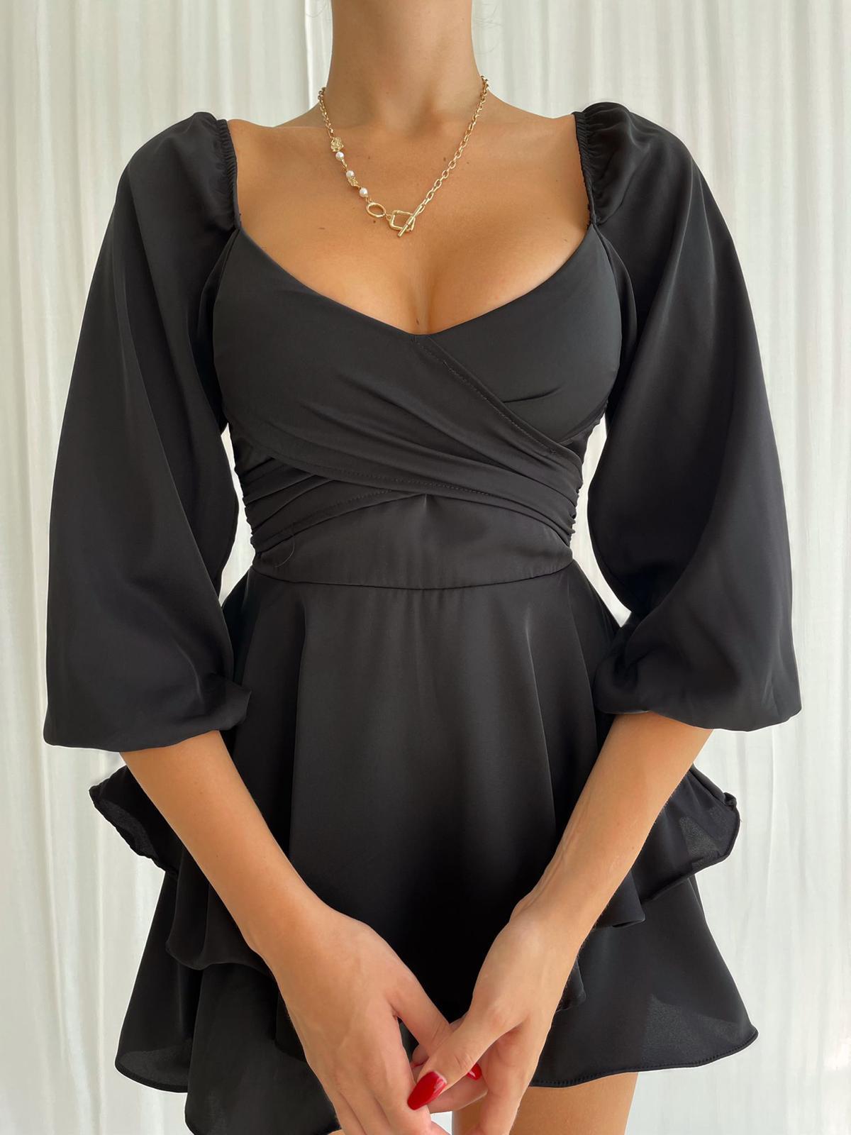 Eteği Şortlu Uzun Kollu Mini Elbise - SİYAH