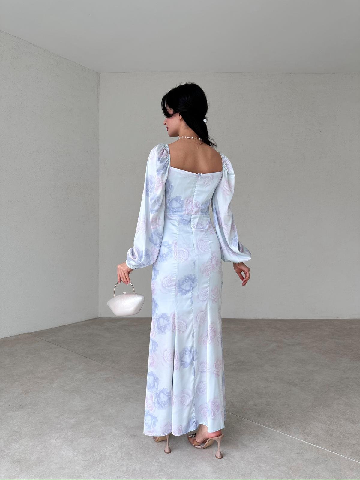 Göğüs Drape Pastel Çiçek Desenli Maxi Boy Saten Elbise - MAVİ