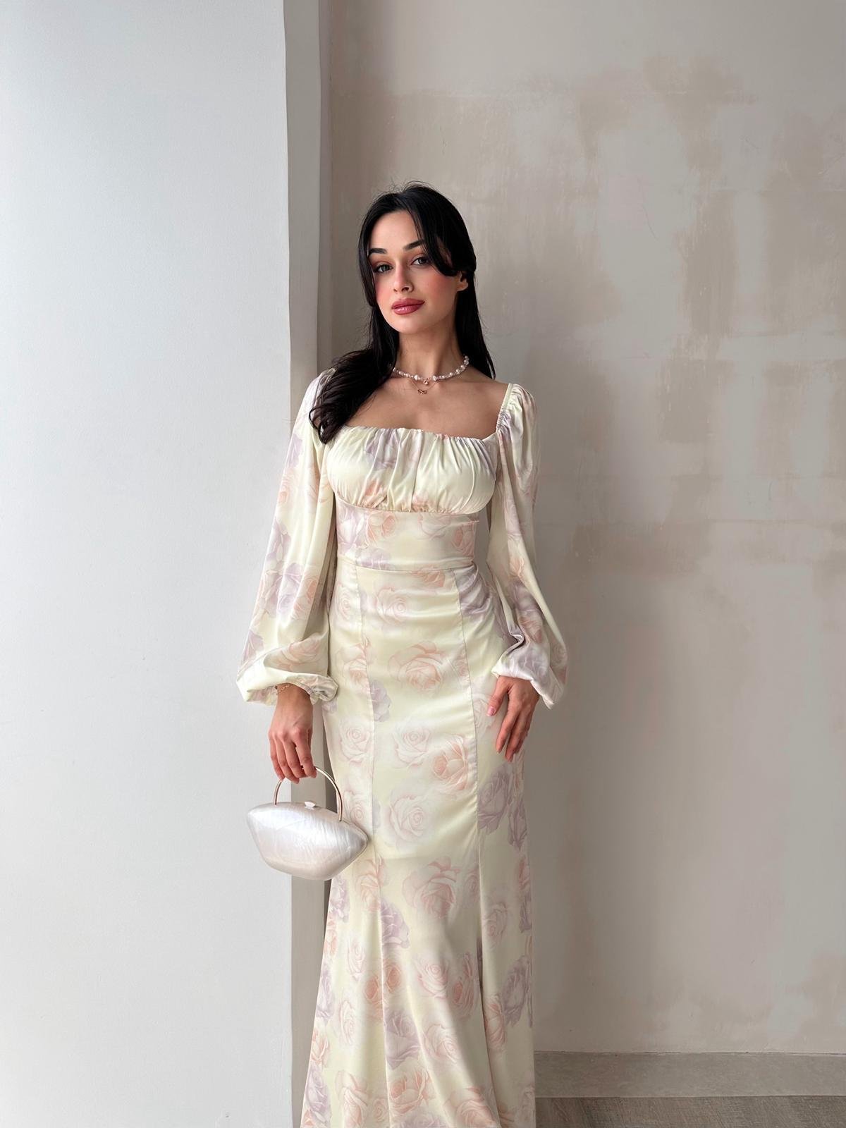 Göğüs Drape Pastel Çiçek Desenli Maxi Boy Saten Elbise - SARI 