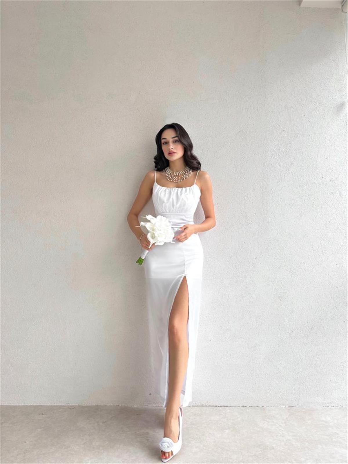 Göğüs Drapeli İnce Askılı Saten Elbise - BEYAZ