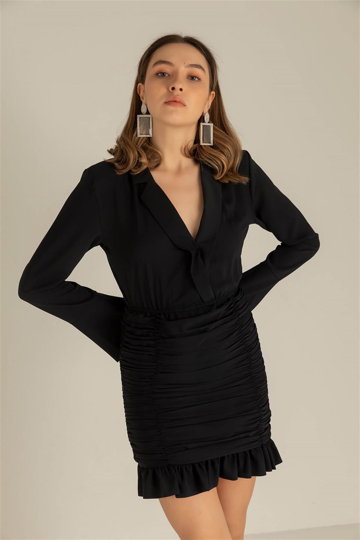 Gömlek Yaka Eteği Fırfırlı Mini Kadın Elbise - SİYAH