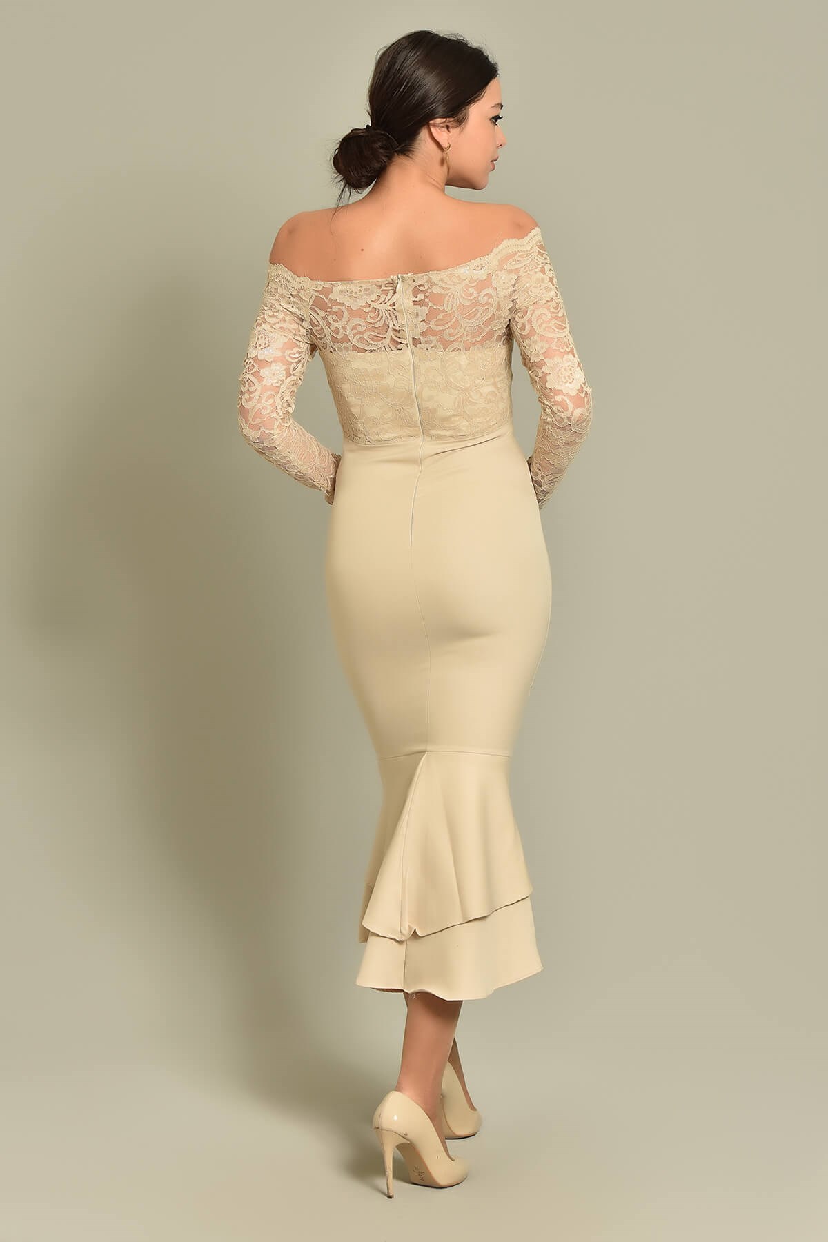 Güpür Ve Volan Detay Elbise - KREM