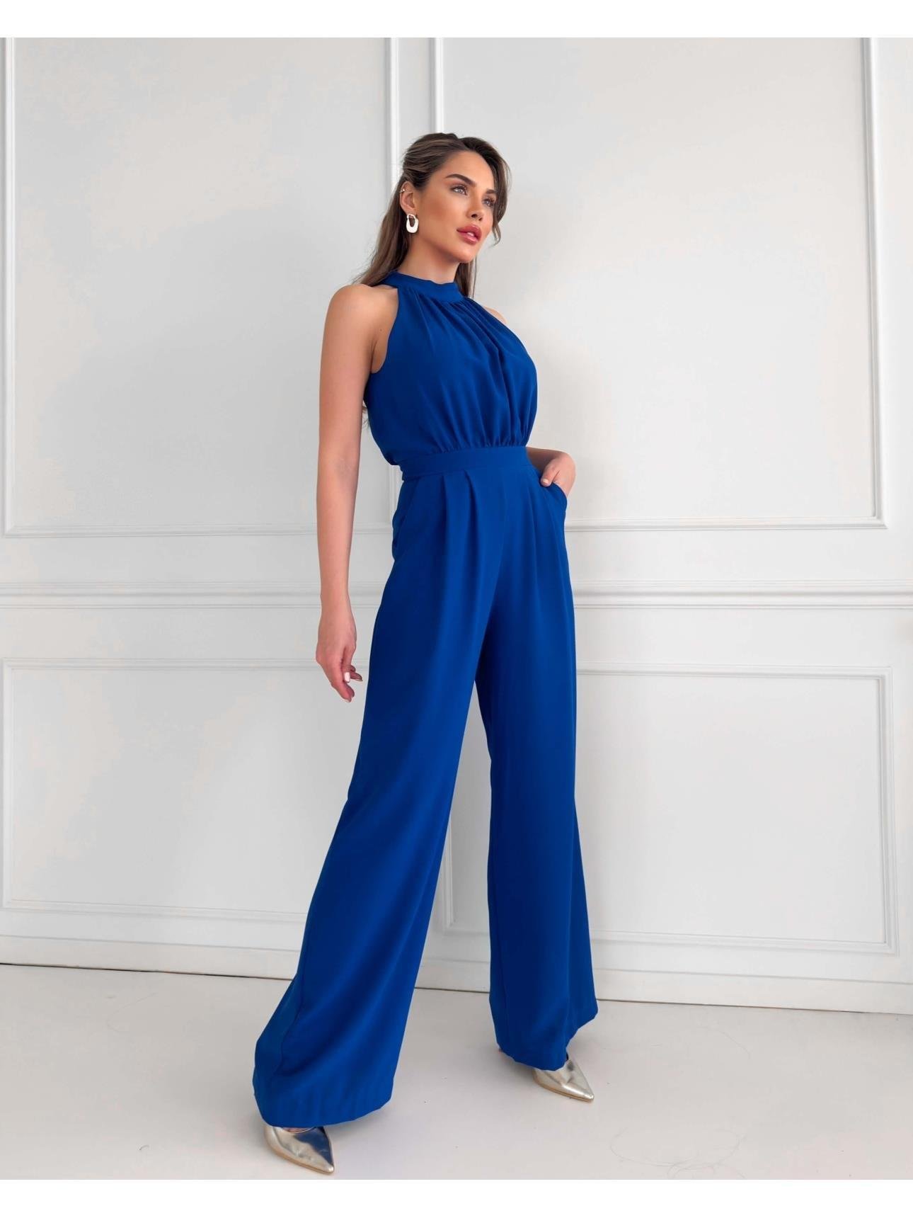 Halter Yaka Kolsuz Drapeli Plazzo Model Belden Oturtmalı Cepli Bol Paça Uzun Tulum - SAKS MAVİ