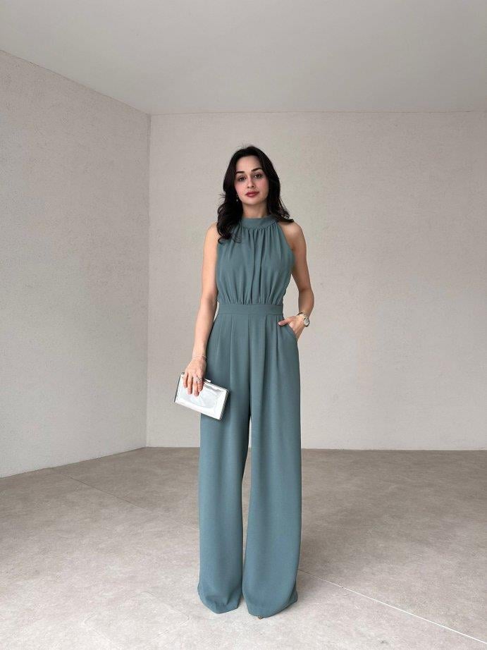 Halter Yaka Kolsuz Drapeli Plazzo Model Belden Oturtmalı Cepli Bol Paça Uzun Tulum - MİNT YEŞİLİ