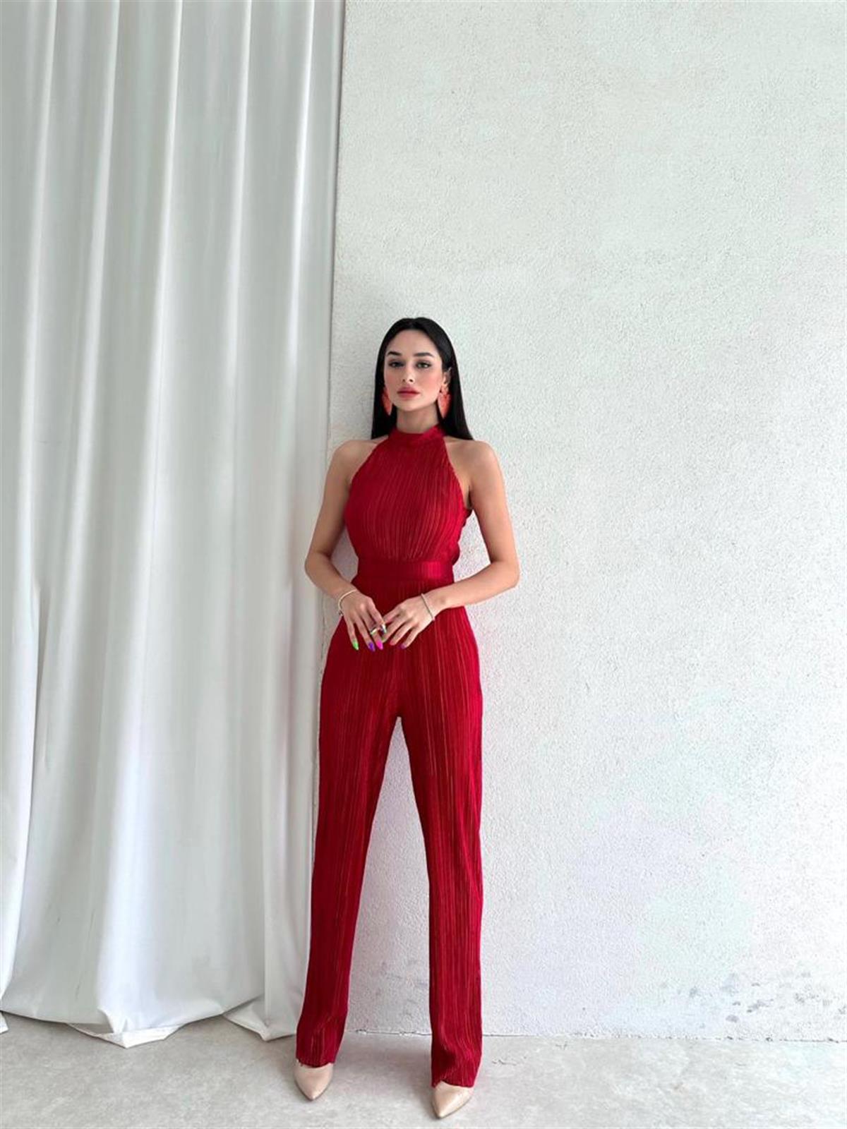 Halter Yaka Pileli Tulum - KIRMIZI