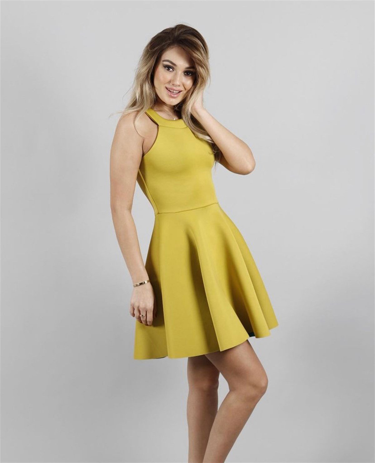 Halter Yaka Puf Kumaş Kiloş Elbise - FISTIK YEŞİLİ