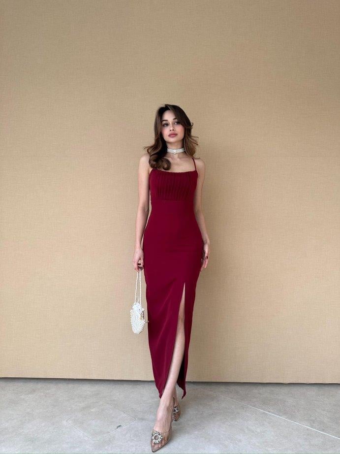 İnce Askılı Belden Oturtmalı Yırtmaçlı Elbise - BORDO