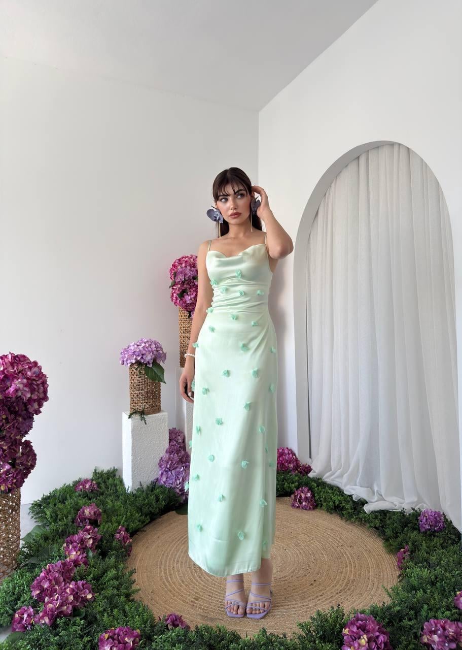 İp Askılı Çiçek Detaylı Uzun Saten Kalem Elbise - YEŞİL